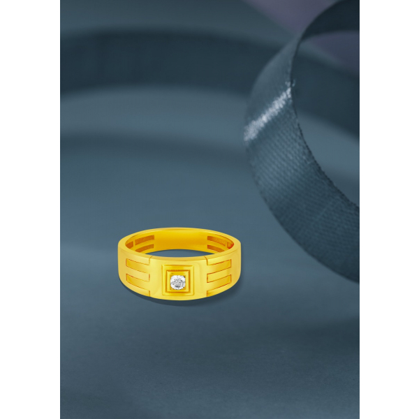 Solitaire Spark Ring