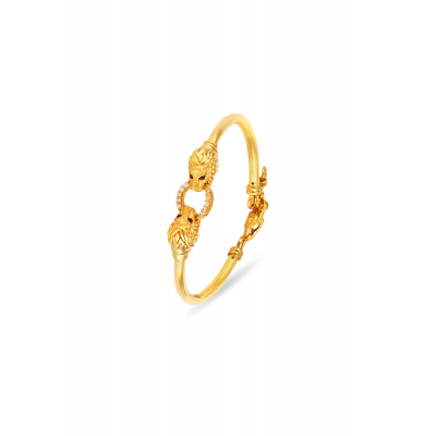 Graceful Lion Baby Casting Oval Bracelet