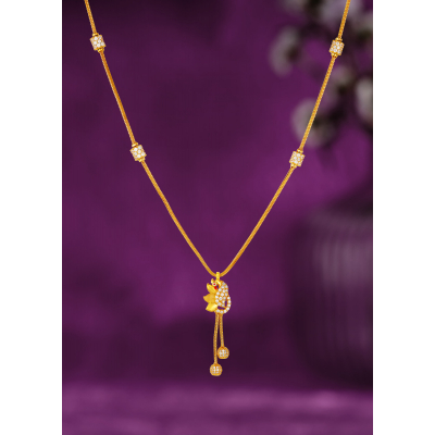 Regal Elegance Peacock Chain with Vertical Cylinder Pendant