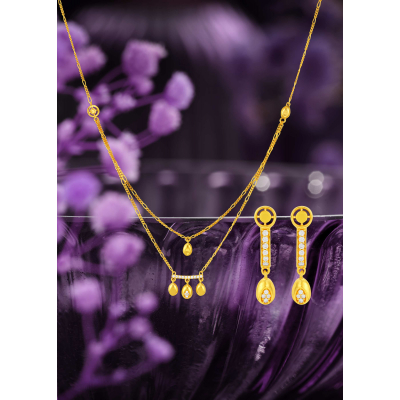 Delicate Stone-Embellished Chain Necklace Set
