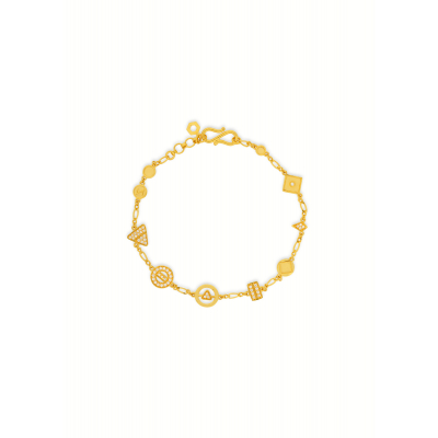 Luxurious Crafted Gold Chain Bracelet