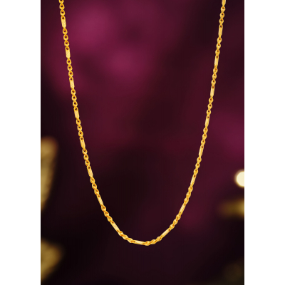 Sophisticated Women's Bold Chain
