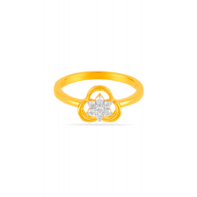 Floral Bloom Diamond Ring
