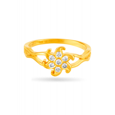 Naturally Floral Diamond Ring