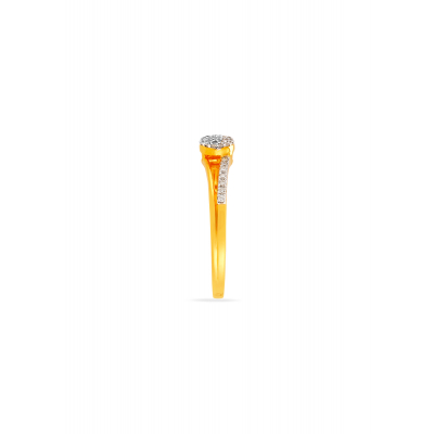 Dazzling Cluster Ring
