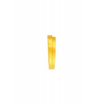 Modern Chic Finger Ring