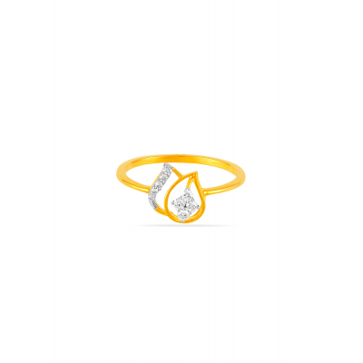 Leaf Essence Diamond Ring