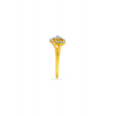 Charmed Bloom Diamond Ring