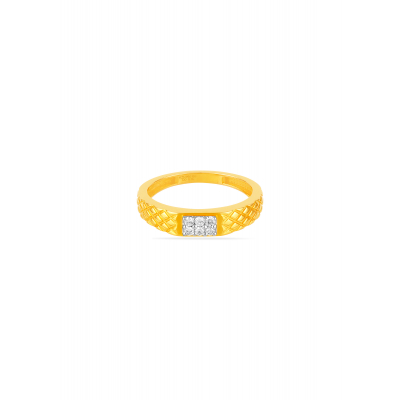 Timeless Dynamic Diamond Ring