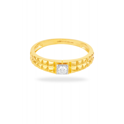Structured Spark Diamond Ring
