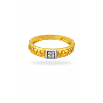 Refined Men's Band Ring