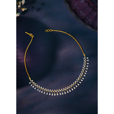 Scarlet Glow Elegant Diamond Necklace Set