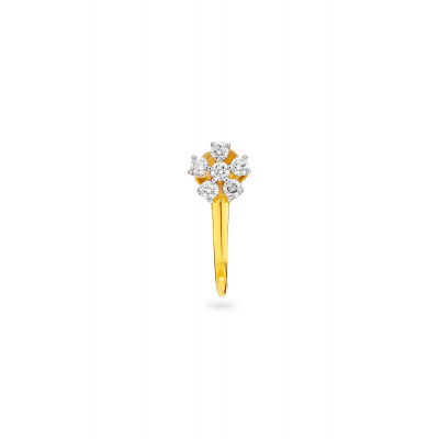Starlit Twinkle Diamond Nose Pin