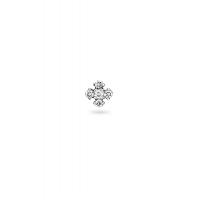 Heart of Elegance Diamond Nose Pin