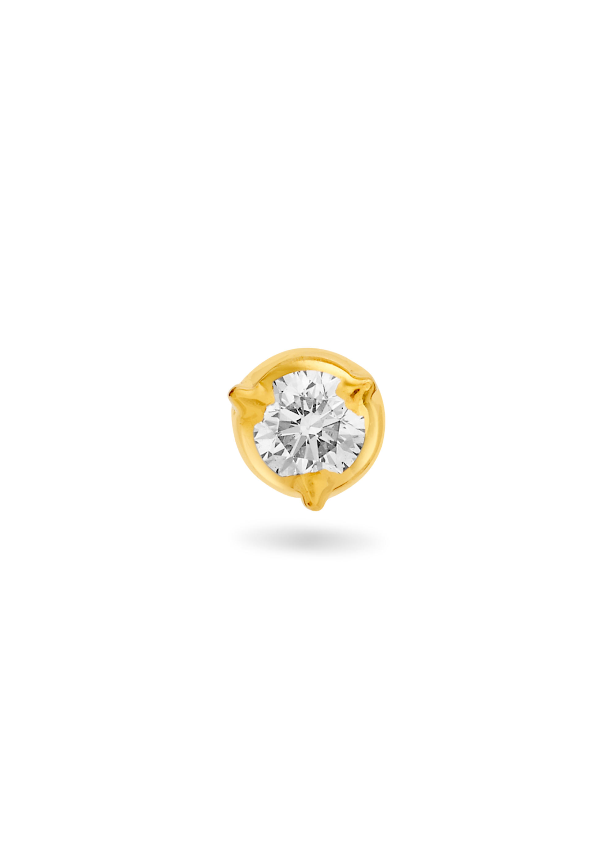Radiant Charm Diamond Nose Pin